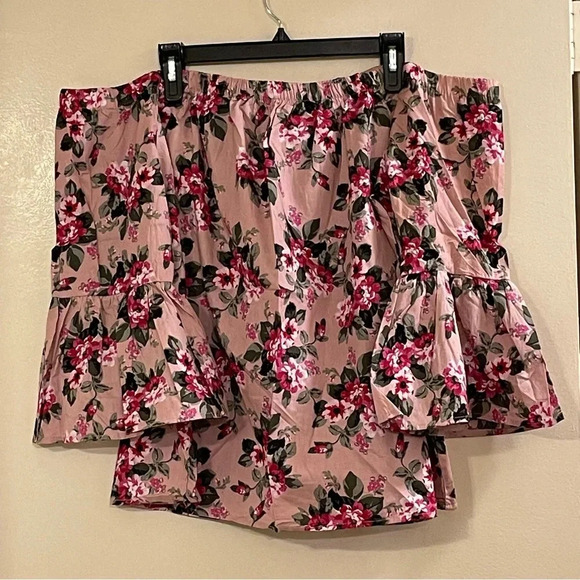 NO COMMENT x FOREVER 21 Plus Size Floral Off the‎ Shoulder Top - Picture 6 of 10